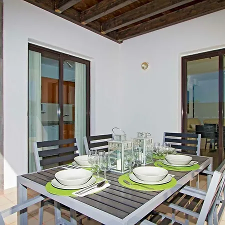 Willa Playa Blanca Sleeps 6 Air Con Wifi *